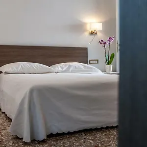 Ca' Dore Apartment