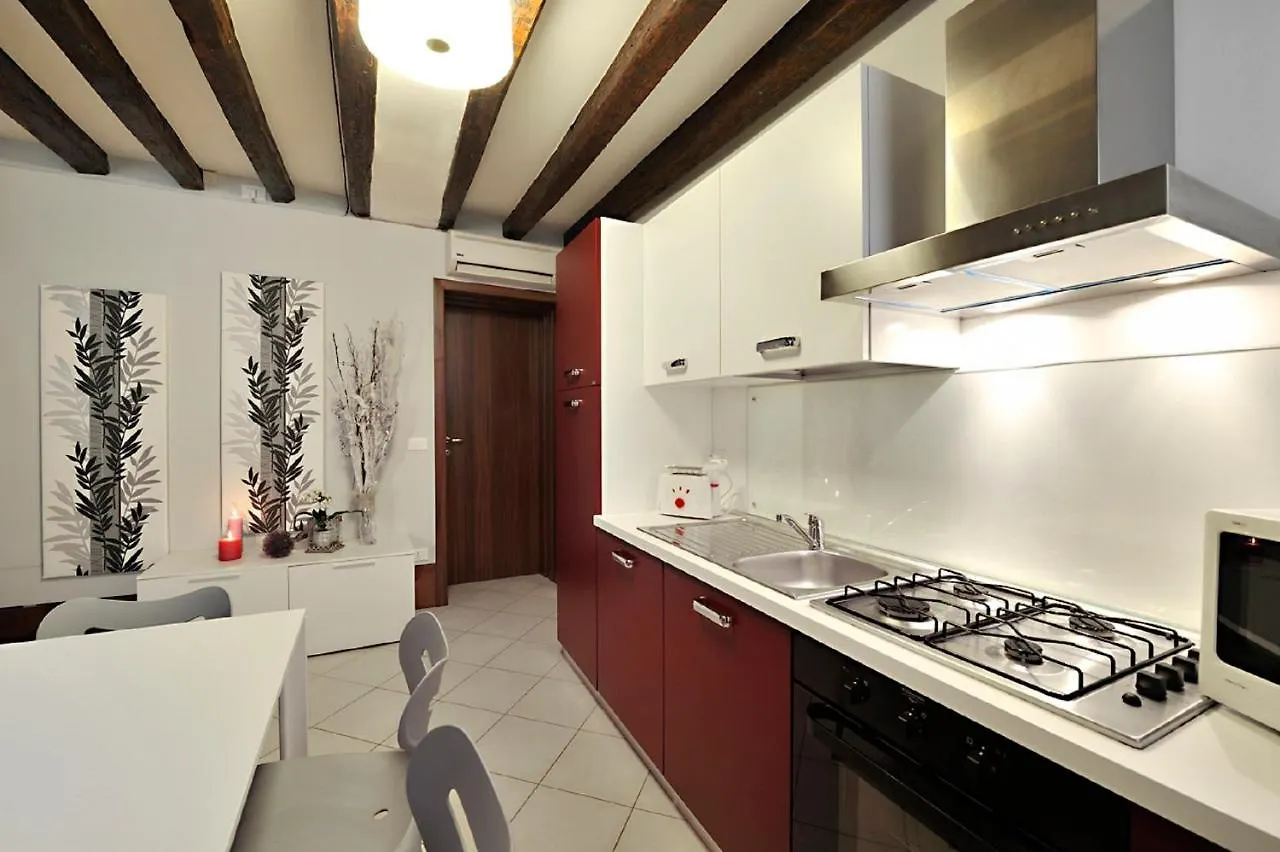 Venice Gran Design Apartments