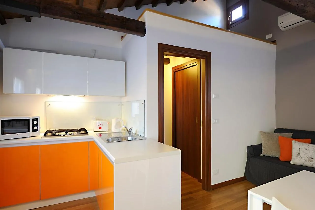 Venice Gran Design Apartments 0*,