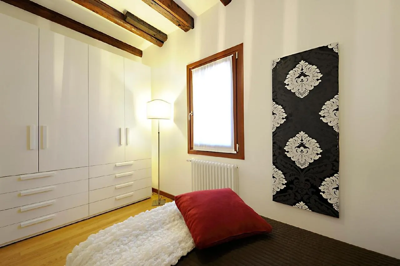 Venice Gran Design Apartments