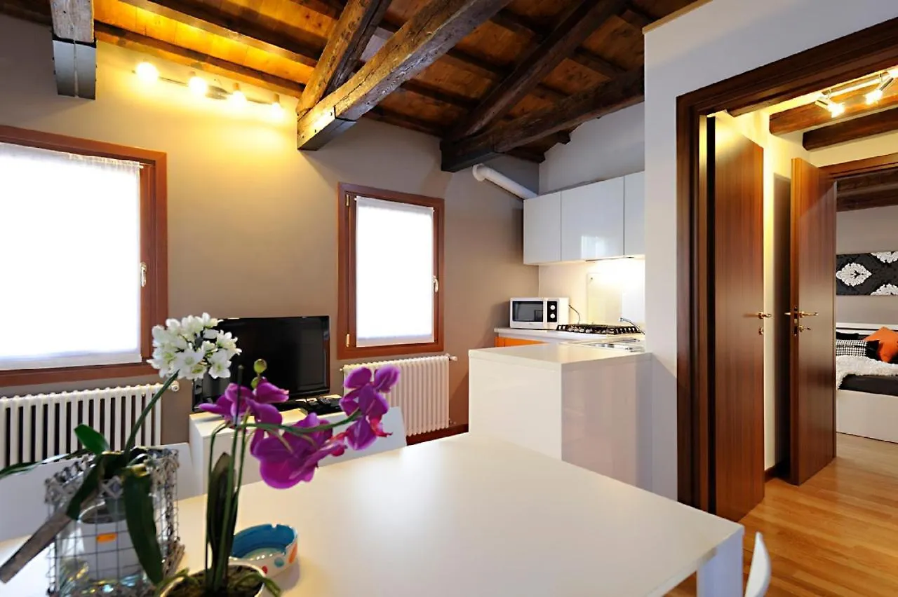 Venice Gran Design Apartments Italy
