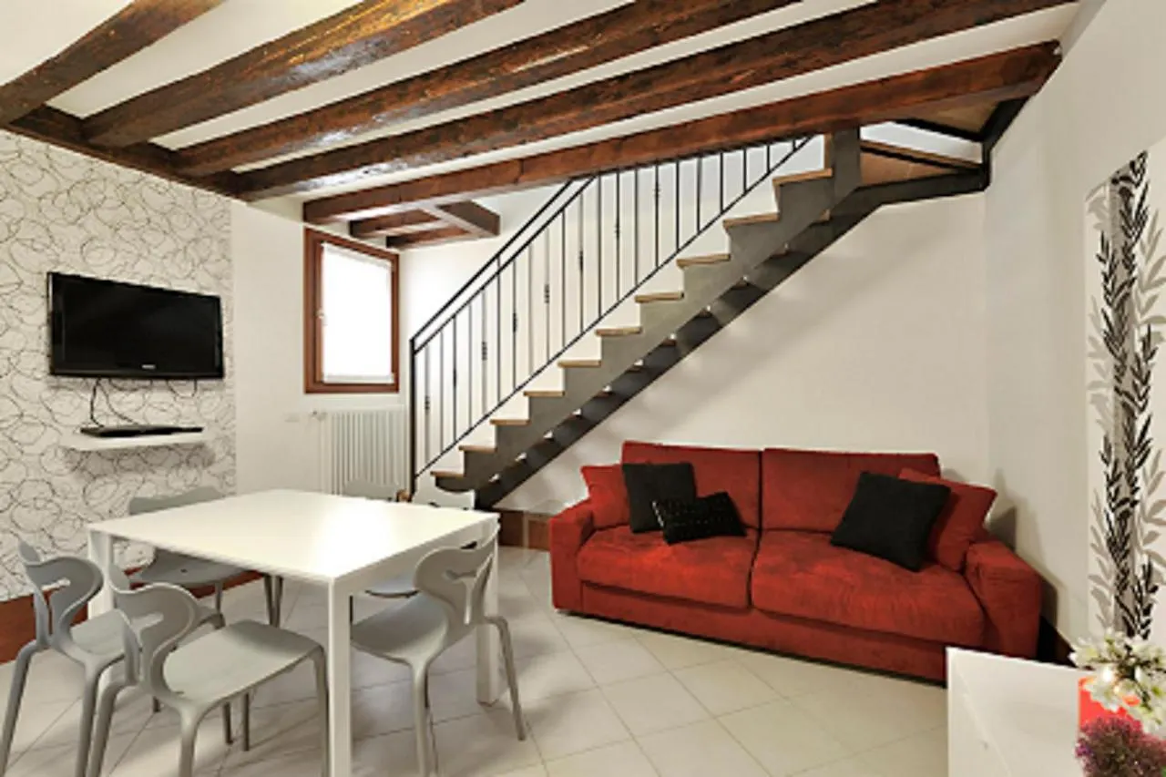 Venice Gran Design Apartments